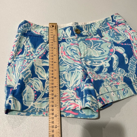 Lilly Pulitzer  print Bay Blue Into the Deep Callahan Shorts Size 0 - Picture 6 of 13